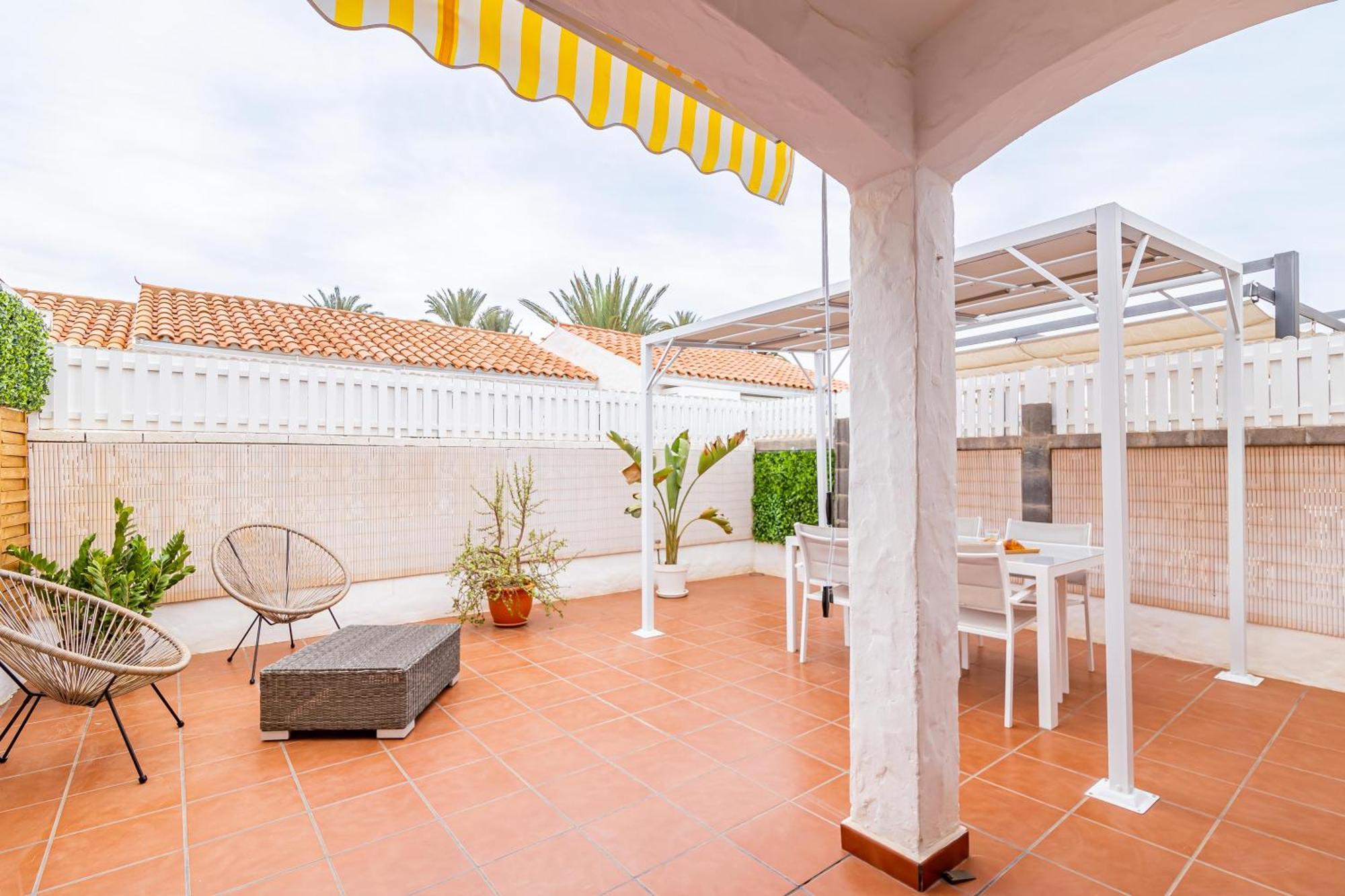 Canarian Holiday Home - Sunset Bungalow In Playa Del Ingles San Bartolomé Eksteriør bilde